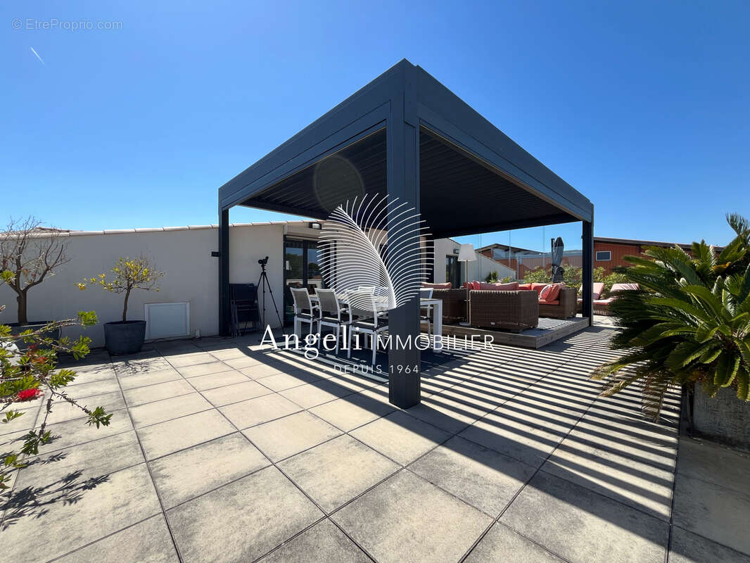 Appartement à FREJUS