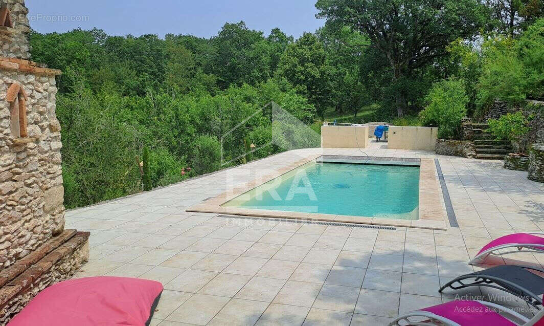 Autre à CASTELNAU-DE-MONTMIRAL