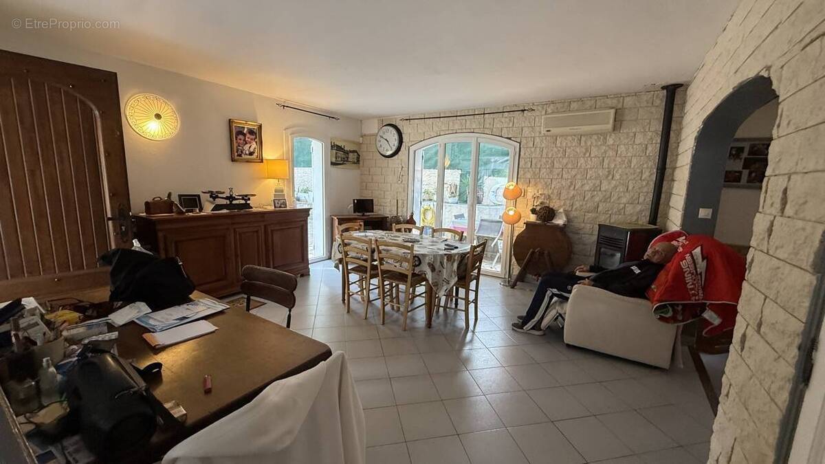 Maison à SIX-FOURS-LES-PLAGES