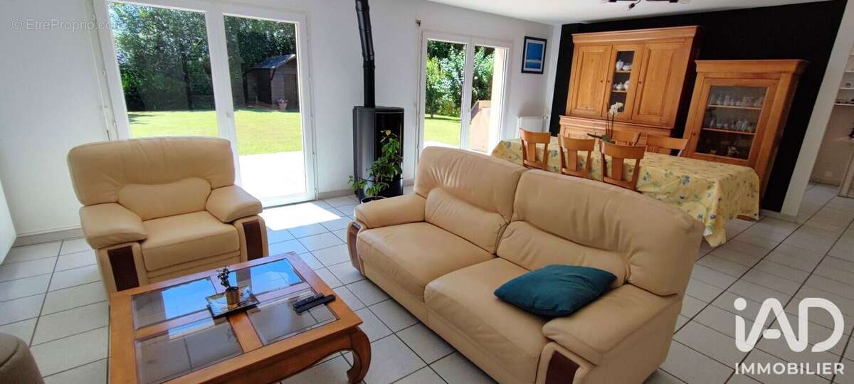 Maison 220 m² à Plougastel-Daoulas  - photo 4