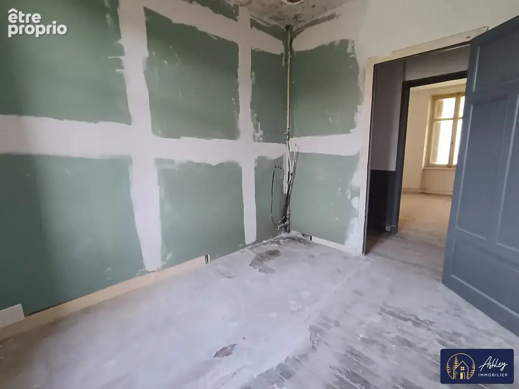 Appartement 288 m² à vendre à Bort-Les-Orgues (19110) - photo 4