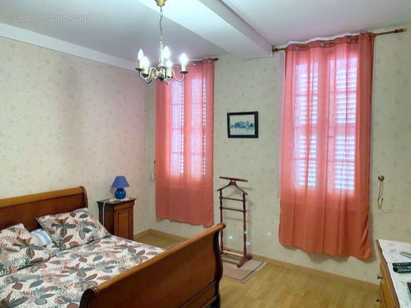 Maison à BUSSY-EN-OTHE