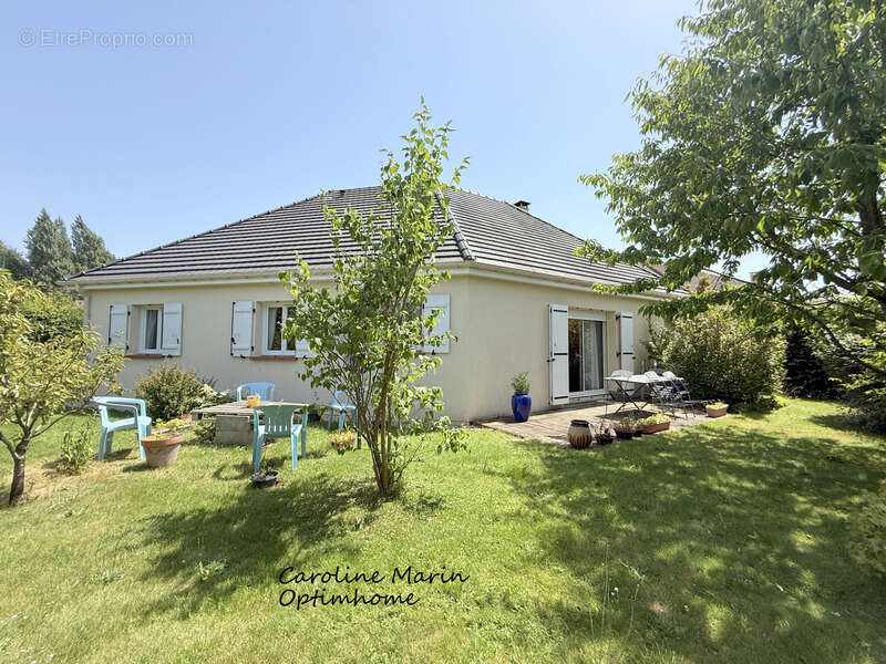Maison à ROUTOT