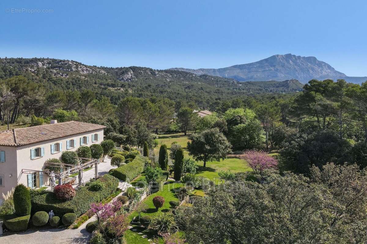 Maison à AIX-EN-PROVENCE