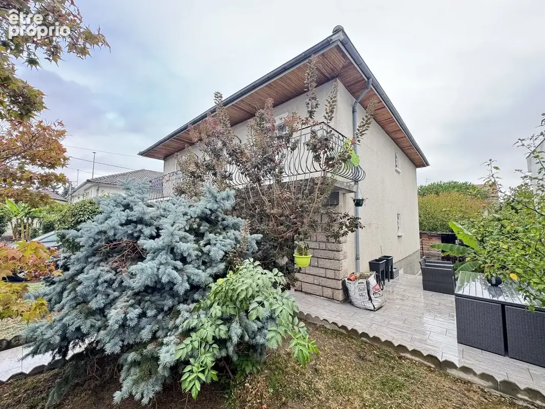 Maison à MONTLUCON