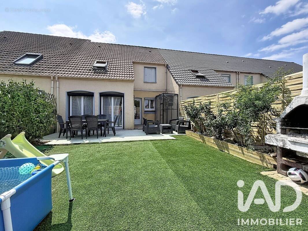 Photo 1 - Maison à ROISSY-EN-BRIE