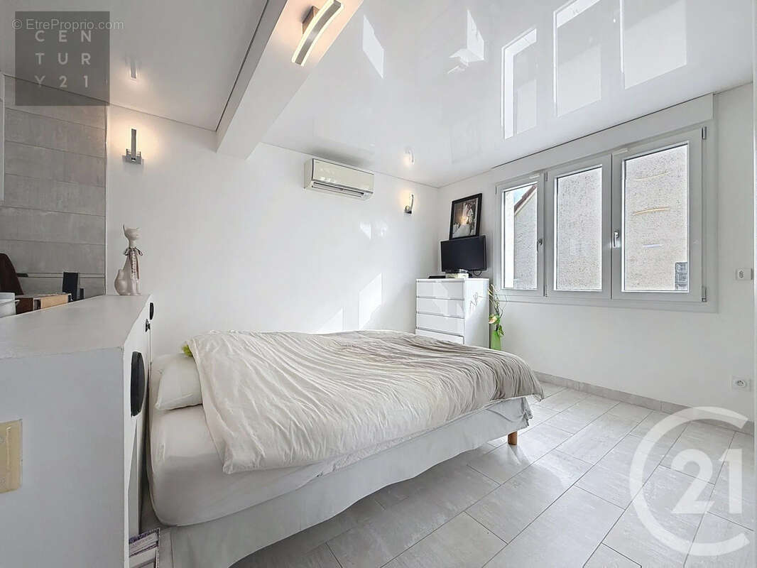 Maison à SAINT-PARRES-AUX-TERTRES