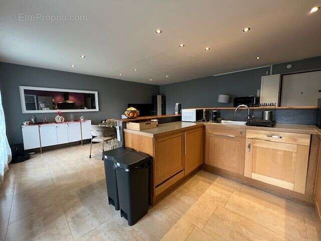 Appartement à FONTAINES-SUR-SAONE