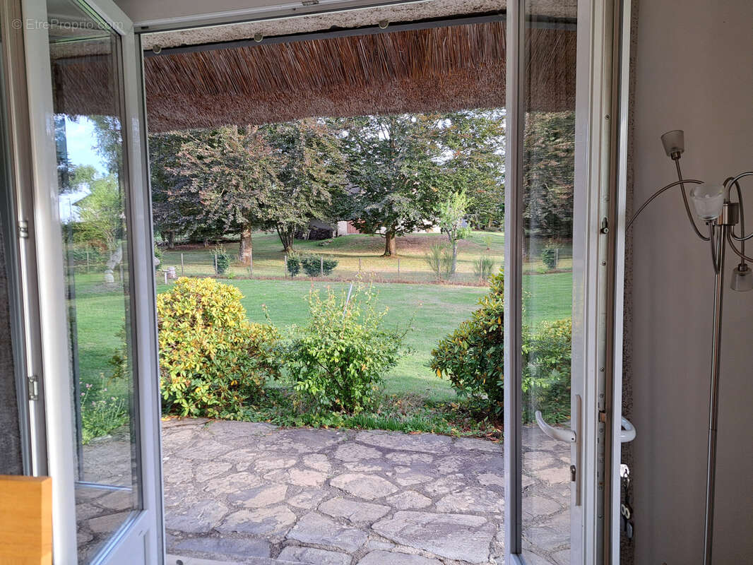 Maison à LE CHAMBON-SUR-LIGNON