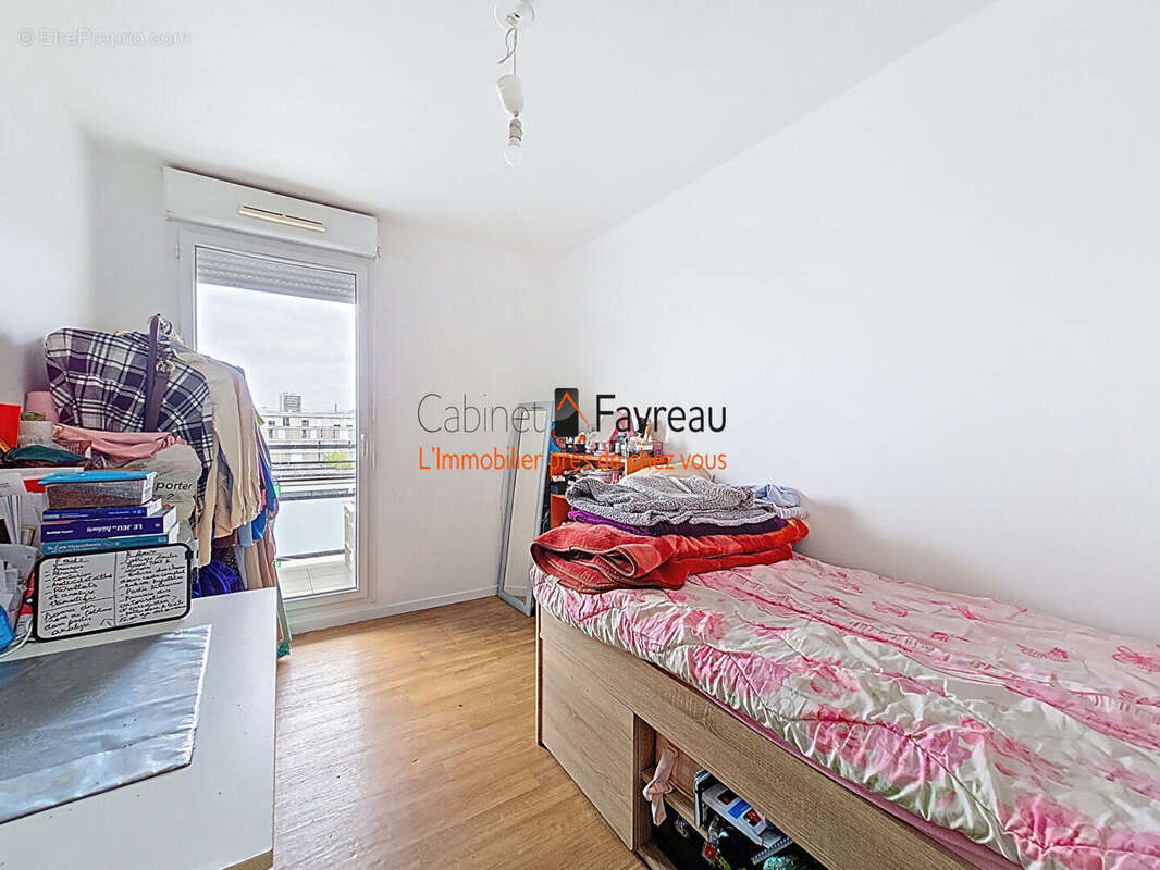 Appartement à FRESNES