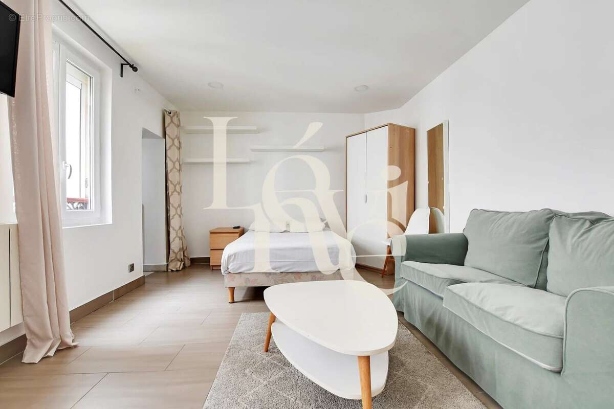 Appartement à PARIS-15E