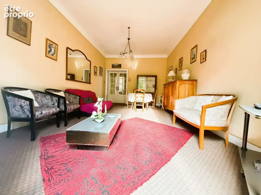 APPARTEMENT T3 traversant 92 m2 face aux parcs - photo 2