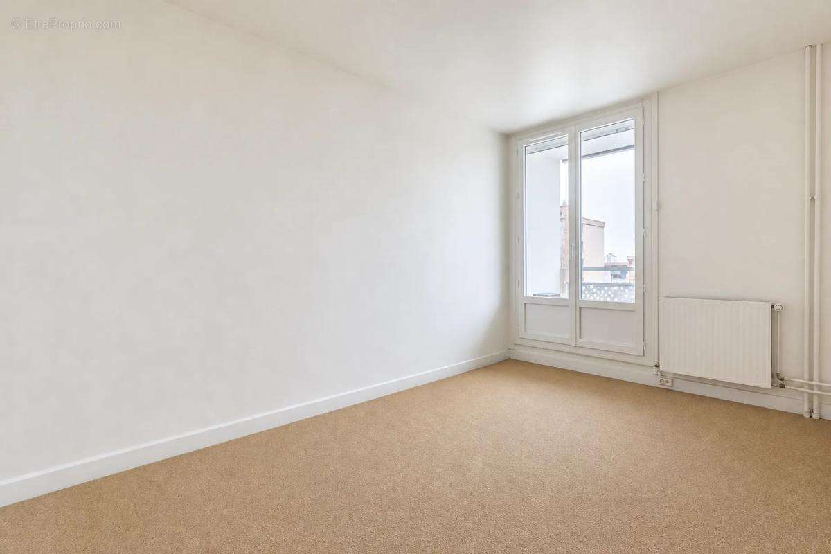 Appartement lumineux 4 pièces à Chilly-Mazarin - photo 11