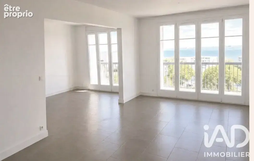 Photo 1 - Appartement à PORT-DE-BOUC