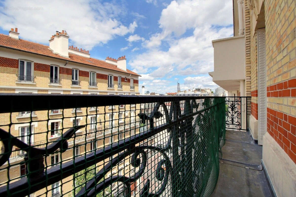 Appartement 69 m² à Issy-Les-Moulineaux  - photo 8