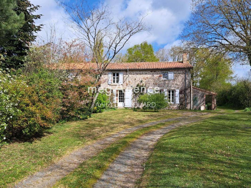 Maison à LA ROCHE-SUR-YON
