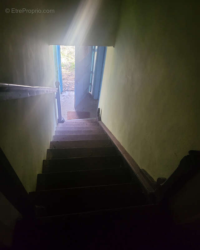 Maison à DOMPIERRE-LES-EGLISES