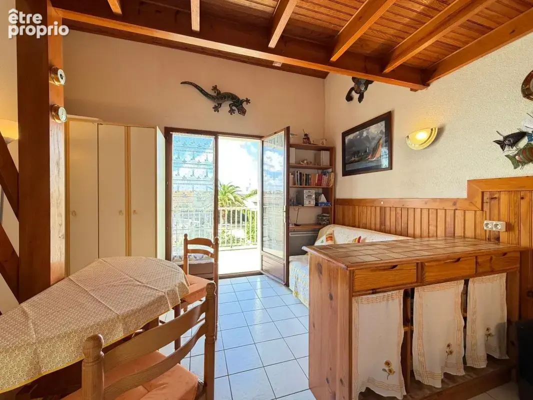 APPARTEMENT à 450 m Plage de Pontaillac - photo 2