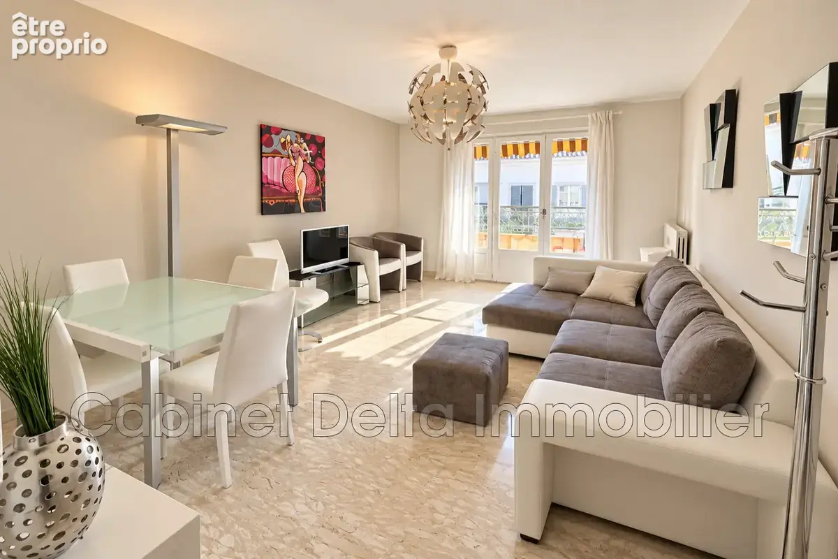 Appartement à SANARY-SUR-MER