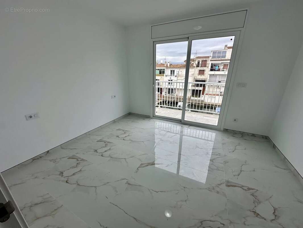 Maison à LE CHATEAU-D'OLERON