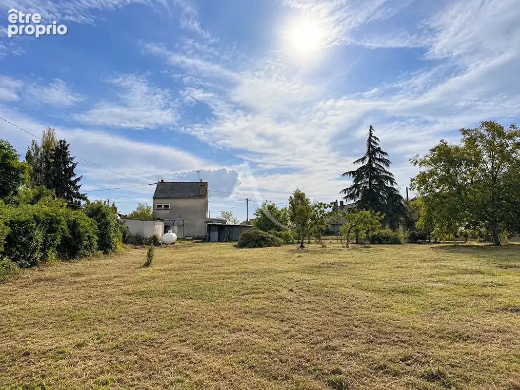 Maison et beau terrain - Varennes-sur-Loire - photo 3