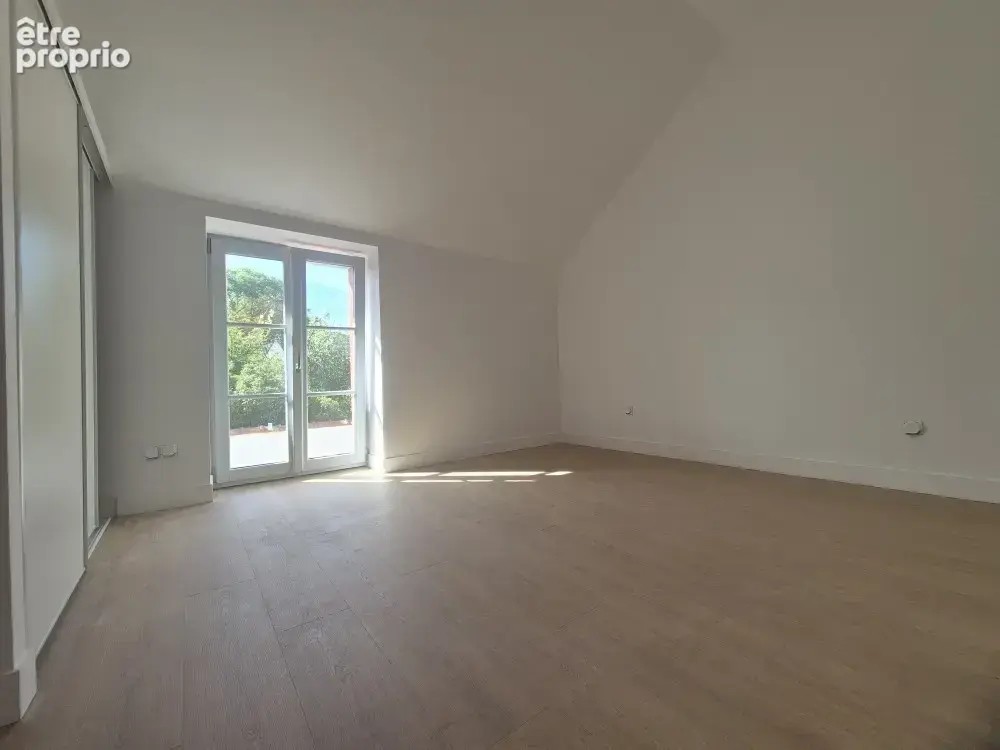 Maison de ville avec jardin. au calme. gare a pied. possibilite d'agrandissement - photo 6