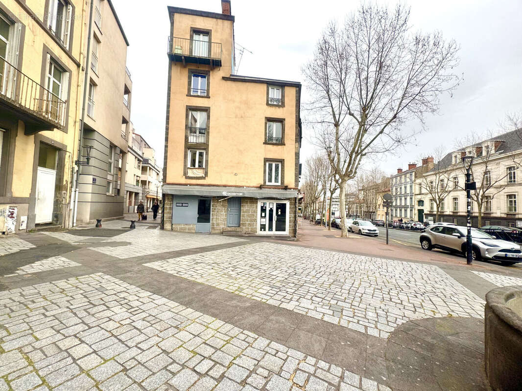 Photo 2 - Appartement à CLERMONT-FERRAND