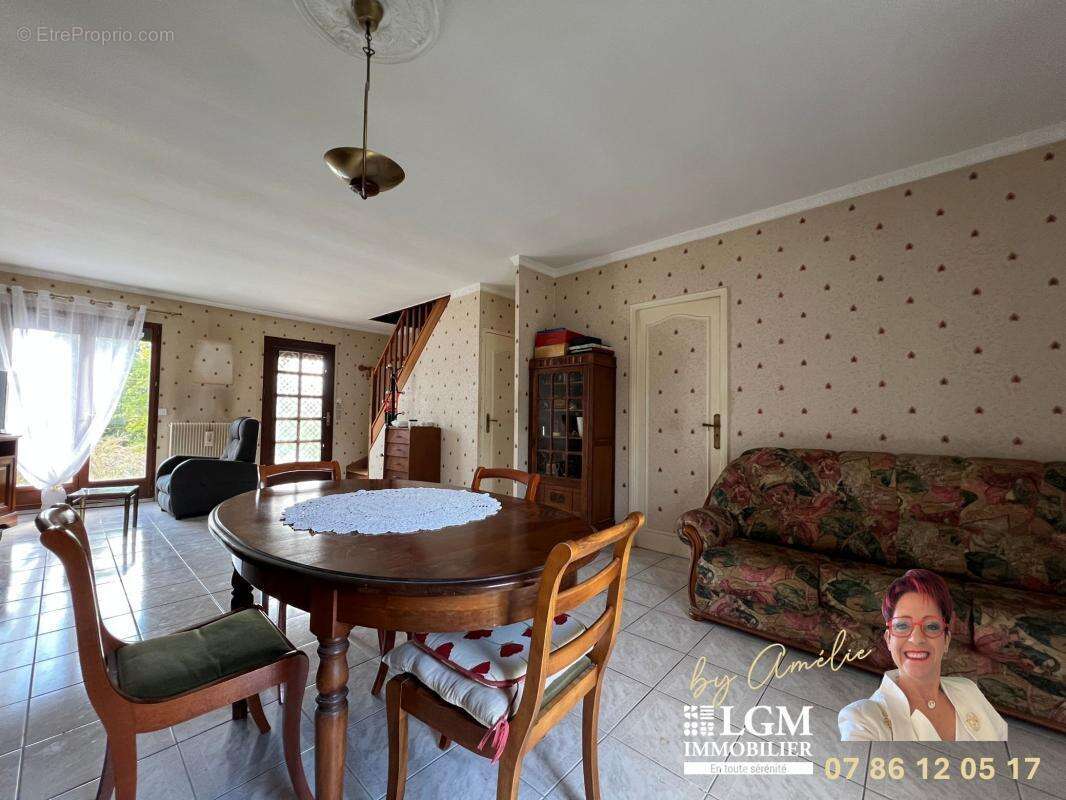 Maison à ESSOMES-SUR-MARNE