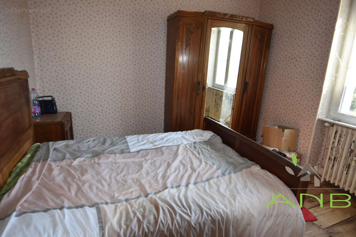 Maison 150 m² à Piegut-Pluviers  - photo 7