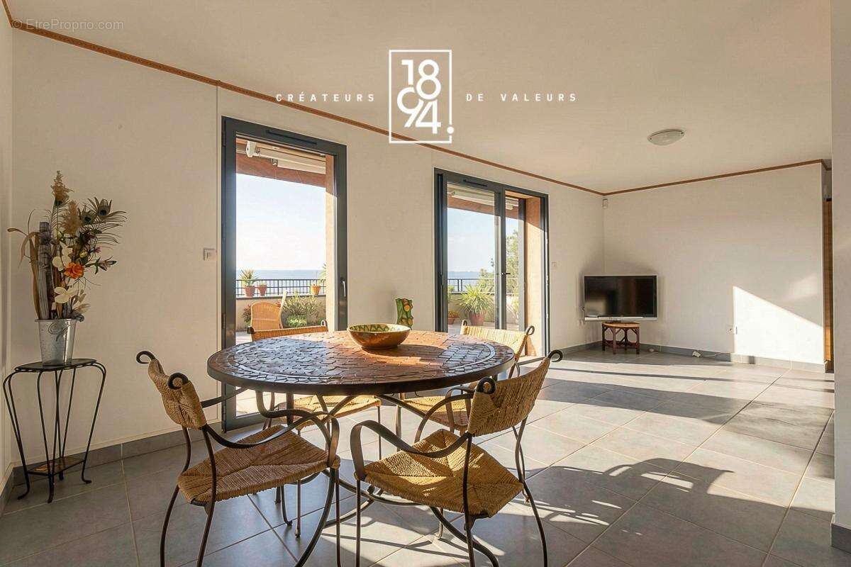 Appartement à ROUSSET