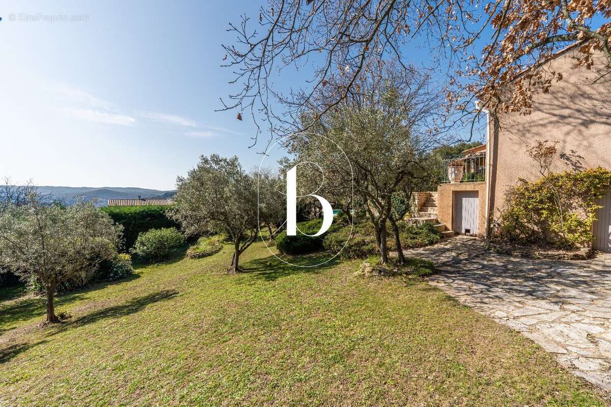 Maison à GOUDARGUES