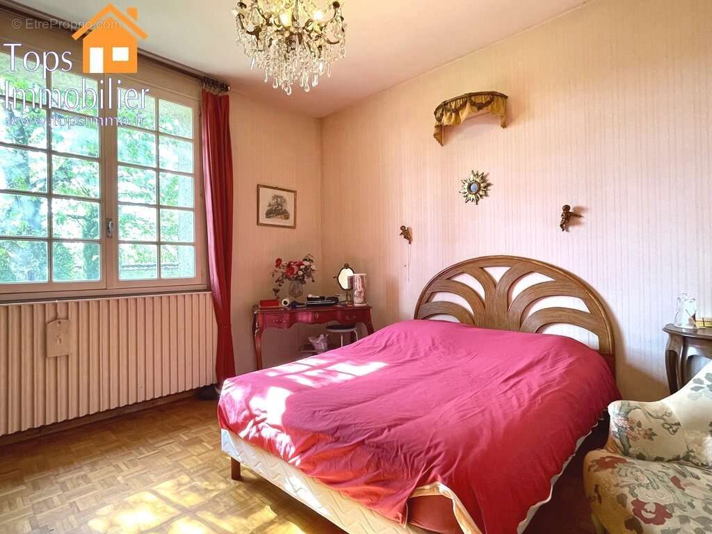 Maison à VILLEFRANCHE-DE-ROUERGUE
