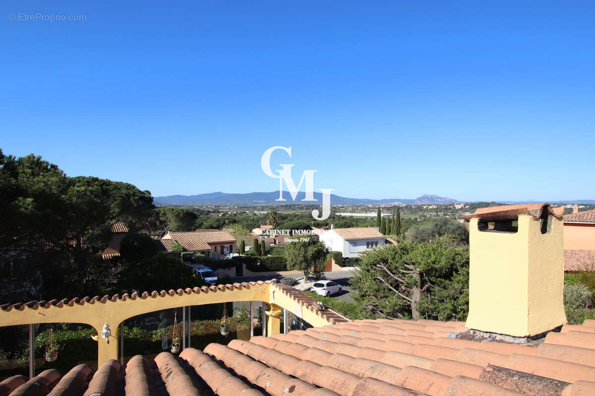 Maison à FREJUS