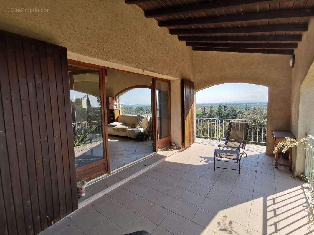 Maison à SAINT-GILLES