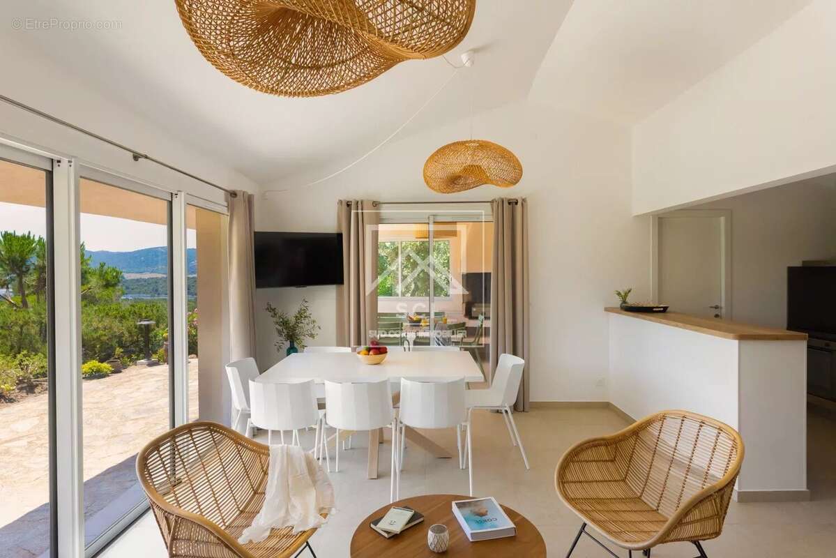 Maison à PORTO-VECCHIO