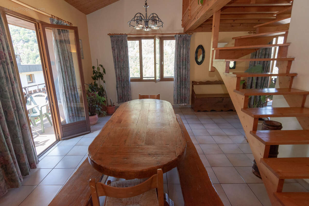 Grande maison individuelle avec 2 appartements   Moûtiers/Salins  Proche 3 Vallées - photo 3