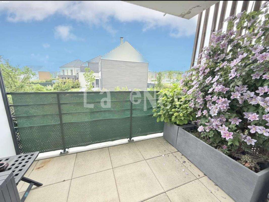 Appartement à CLAYE-SOUILLY