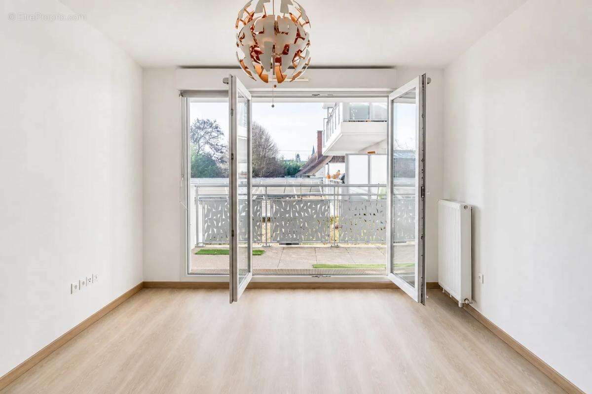 Appartement lumineux traversant 2 pièces 2 extérieurs à Persan - photo 11