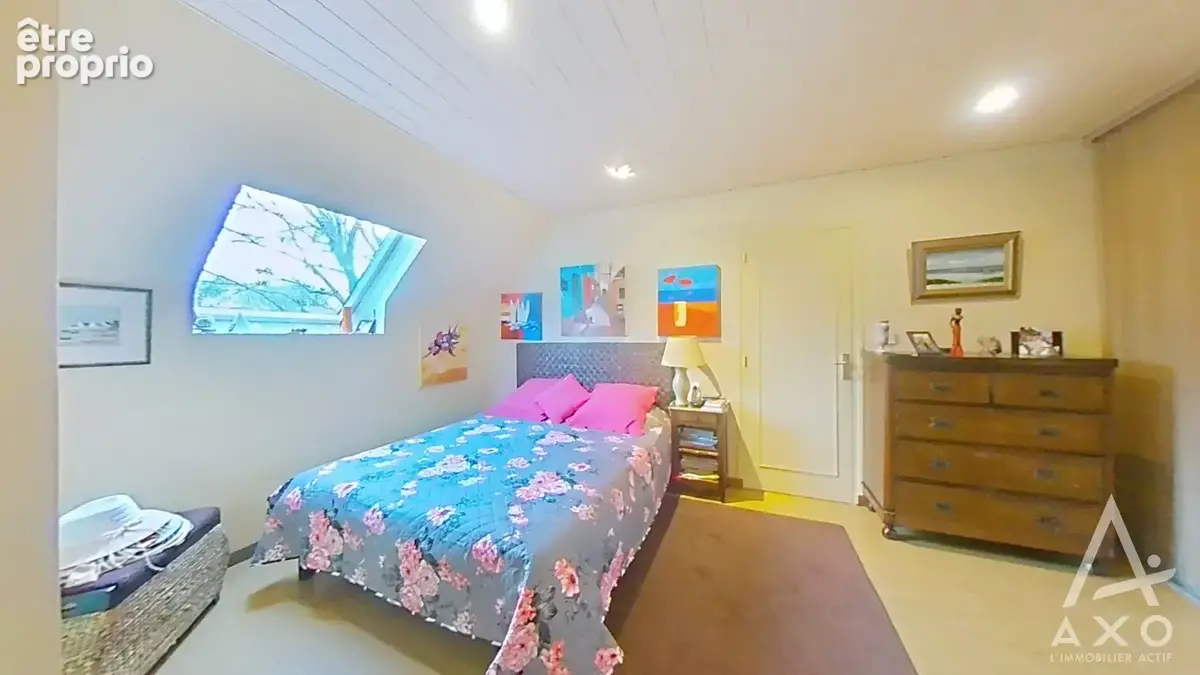 Cambes-en-Plaine  Maison familiale 168 m²  Beaux volumes  5 chambres - photo 8
