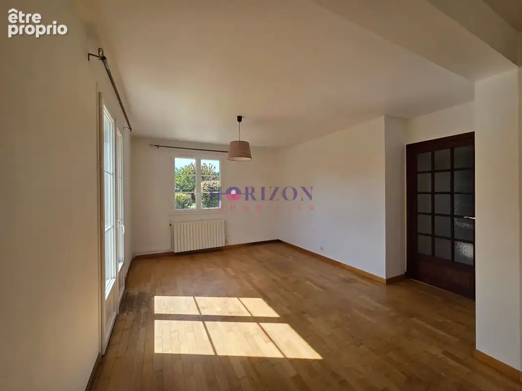 Maison La Chapelle En Serval 6 pièce(s) 142.21 m2 - photo 4
