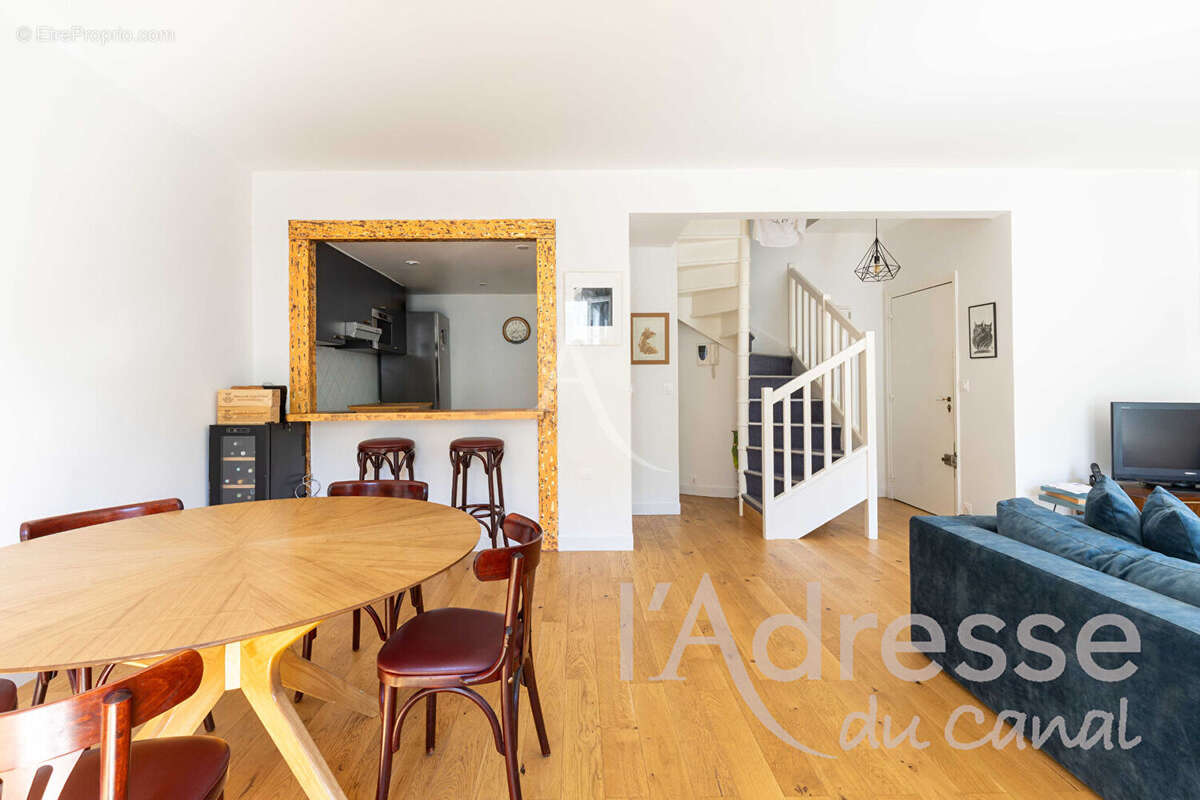 Appartement à PARIS-18E