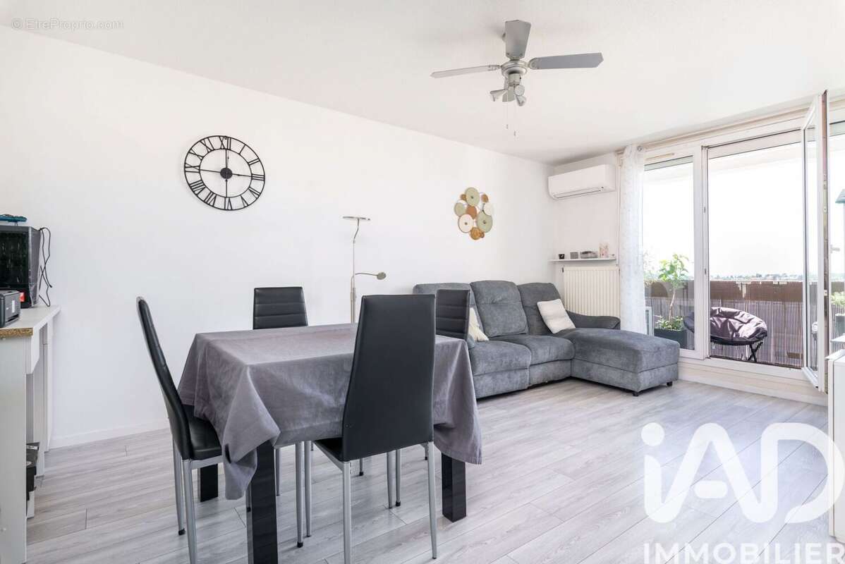 Photo 4 - Appartement à MEYZIEU