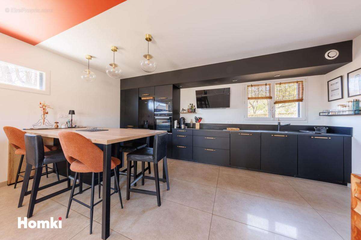 Maison à CHATELGUYON