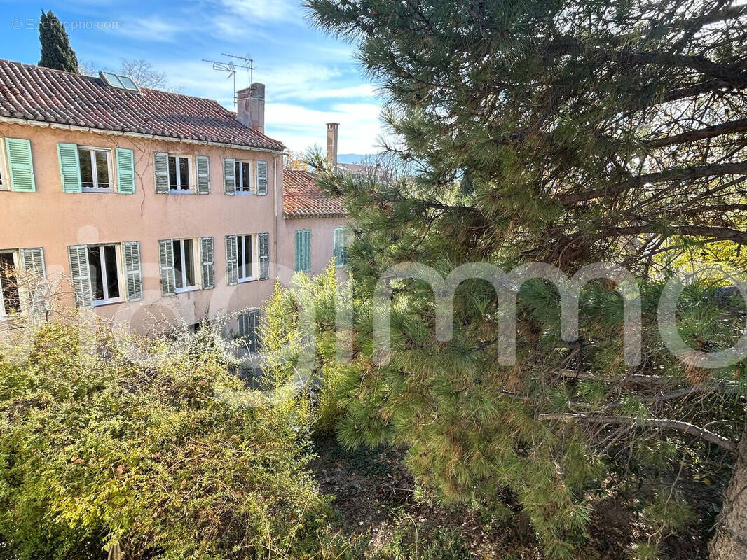 Appartement à MARSEILLE-12E