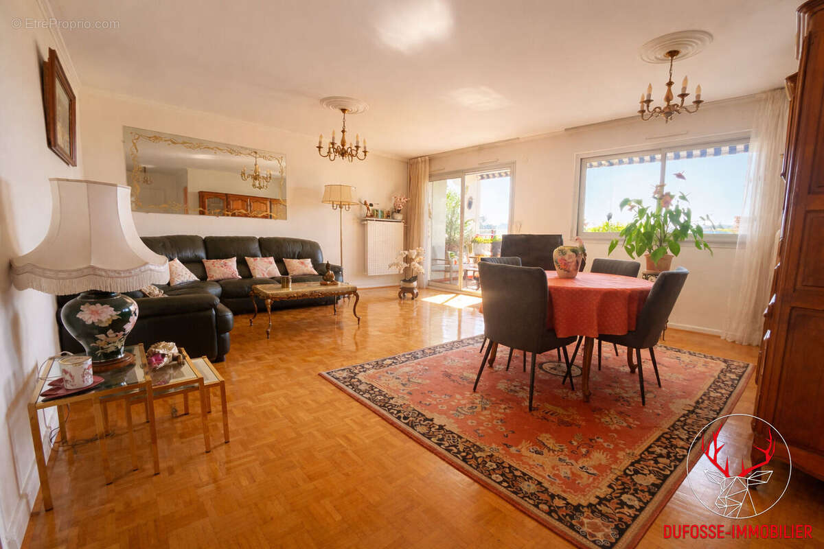 Appartement lumineux à vendre à Lyon - 4 pièces, 105 m² avec terrasse et vue dégagée - photo 3