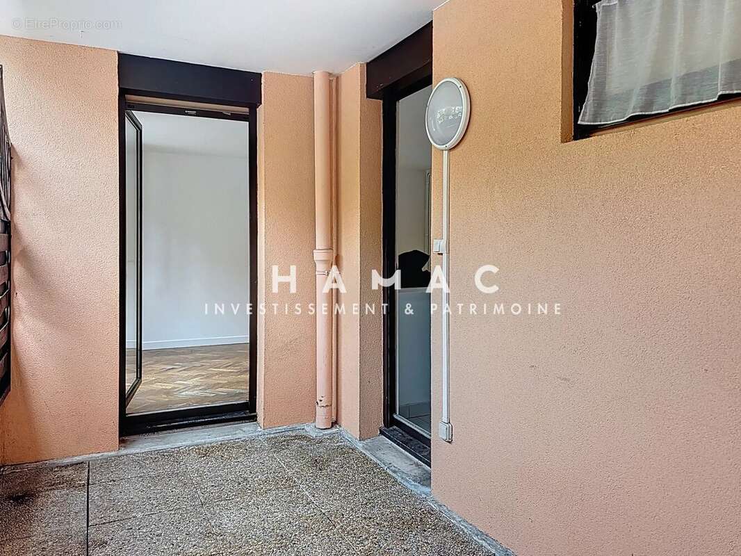 Appartement à SAINTE-FOY-LES-LYON