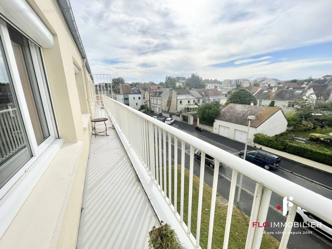 Appartement à MONDEVILLE