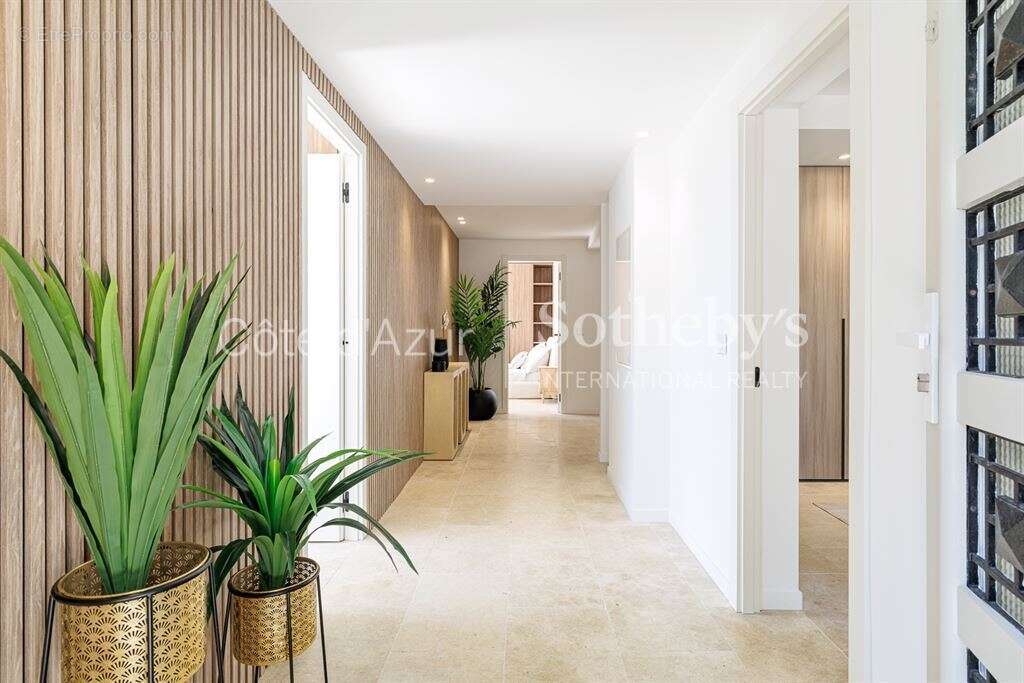 Maison à LA TURBIE