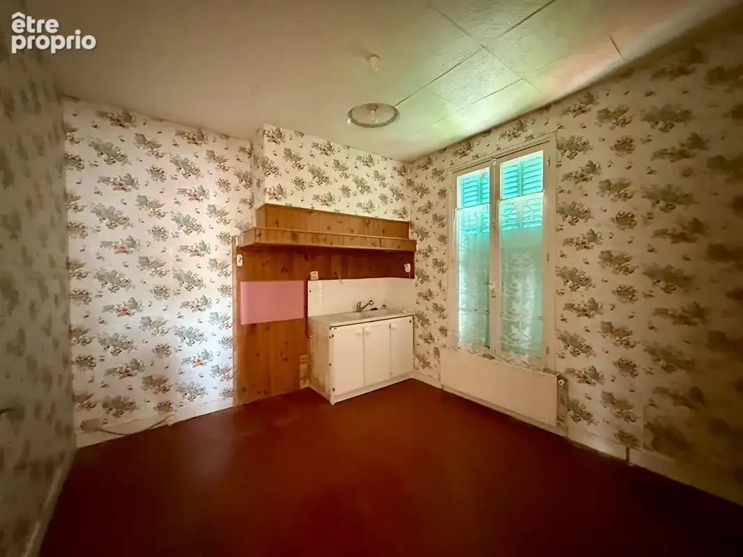 Maison meulière de caractère au cur de Coupvray / Fort potentiel ! - photo 7