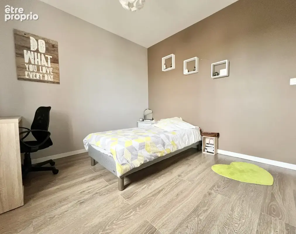 Villa familiale contemporaine 4 chambres avec piscine   Secteur prisé de Bouthéon - photo 12